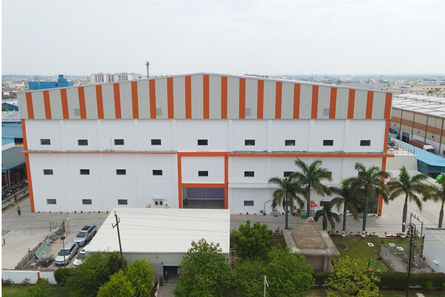 Akums Plant-12